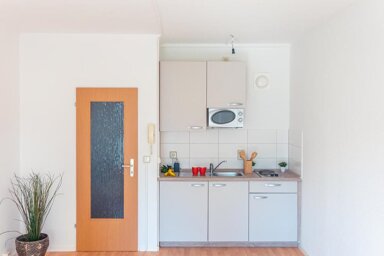 Wohnung zur Miete 193 € 1 Zimmer 28,9 m² 3. Geschoss frei ab 01.02.2025 Annaberger Str. 19 Zentrum 013 Chemnitz 09111