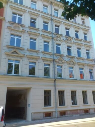 Wohnung zur Miete 350 € 2 Zimmer 51 m² 4. Geschoss frei ab sofort Holzhäuser Str. 60 Stötteritz Leipzig 04299