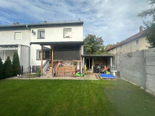 Reihenendhaus zum Kauf 340.000 € 4 Zimmer 94 m² 247 m² Grundstück Straubing 94315