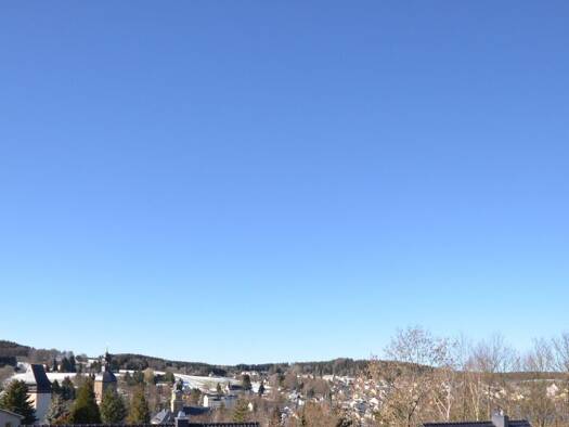 Wohnung zur Miete 520 € 3 Zimmer 92,8 m² Geschoss 2/3 frei ab 01.06.2026 Bingeweg 5 A Geyer 09468