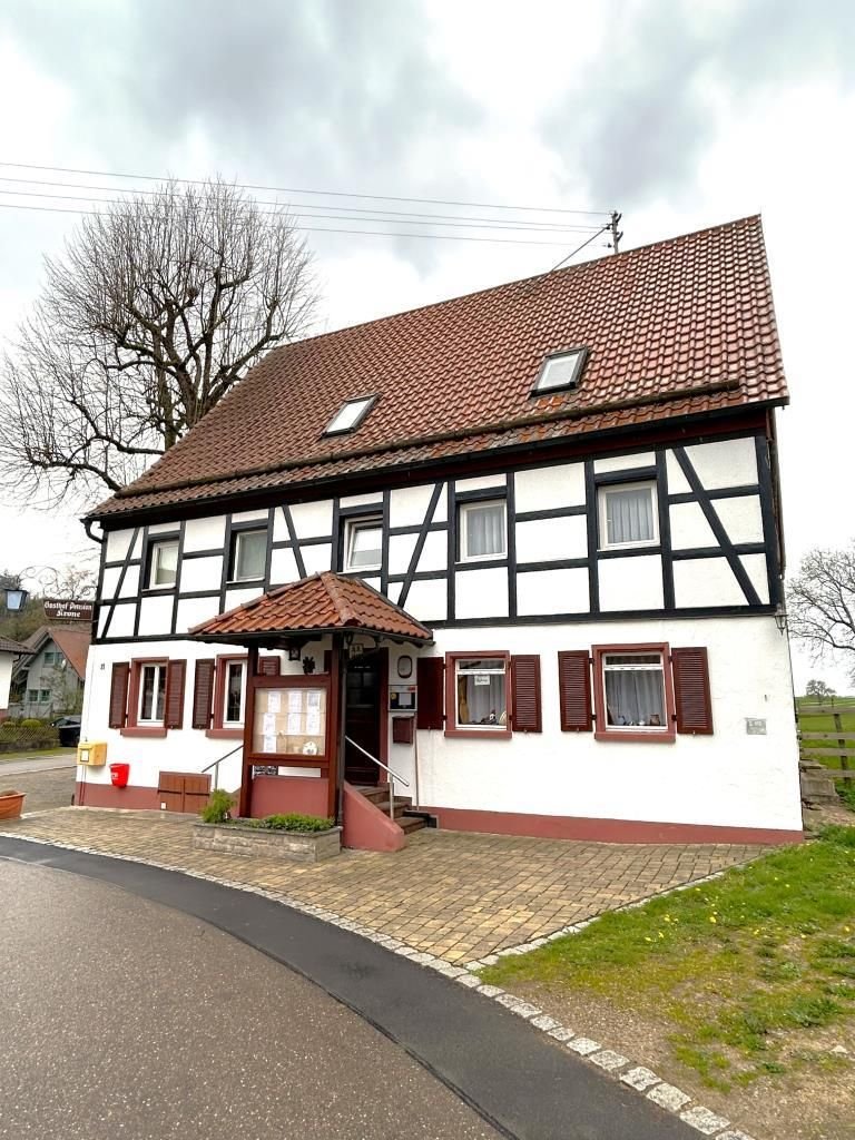 Einfamilienhaus zum Kauf 298.000 € 9 Zimmer 221 m²<br/>Wohnfläche 1.223 m²<br/>Grundstück Hinterbüchelberg Abtsgmünd 73453