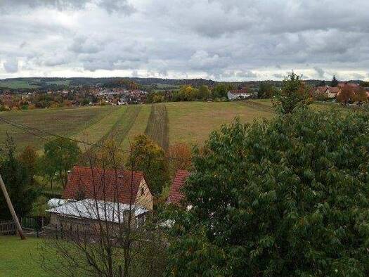 Doppelhaushälfte zum Kauf 329.000 € 7 Zimmer 185 m² 998 m² Grundstück Pößneck,Stadt Pößneck 07381