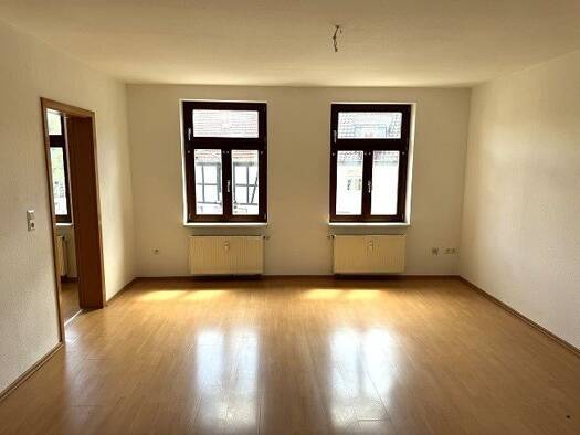 Wohnung zur Miete 273 € 2 Zimmer 49,5 m² 1. Geschoss Berliner Straße 22 Oschersleben Oschersleben 39387