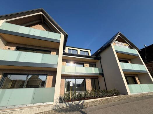 Terrassenwohnung zur Miete - Erstbezug 1.600 € 3 Zimmer 80 m² Geschoss EG/3 frei ab sofort Oberer Weg 3 Opfingen Südwest 79112