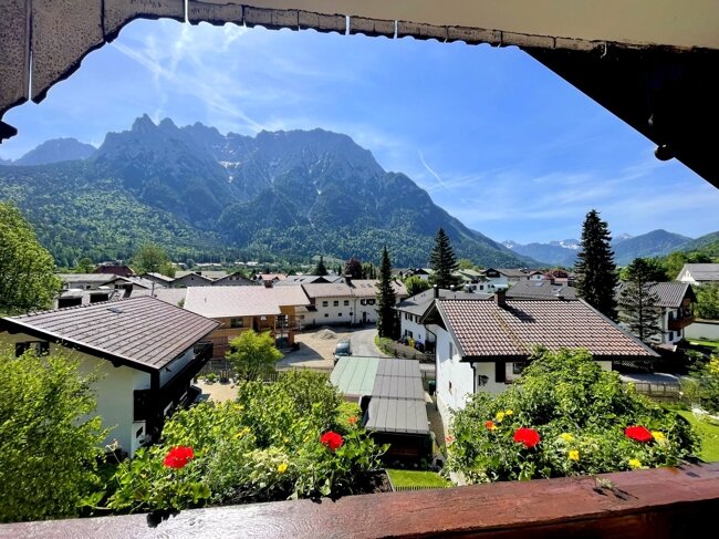 Haus zum Kauf 1.450.000 € 8 Zimmer 232,7 m²<br/>Wohnfläche 924 m²<br/>Grundstück Mittenwald Mittenwald 82481