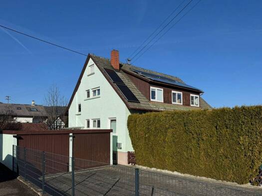 Wohnung zum Kauf 159.000 € 4 Zimmer 79,5 m² Nendingen Tuttlingen 78532