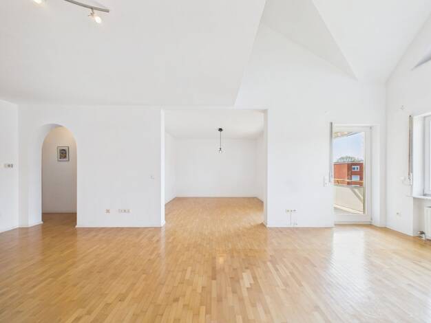 Maisonette zum Kauf 534.000 € 4,5 Zimmer 129 m² 3. Geschoss frei ab sofort Fechenheim Frankfurt am Main 60386