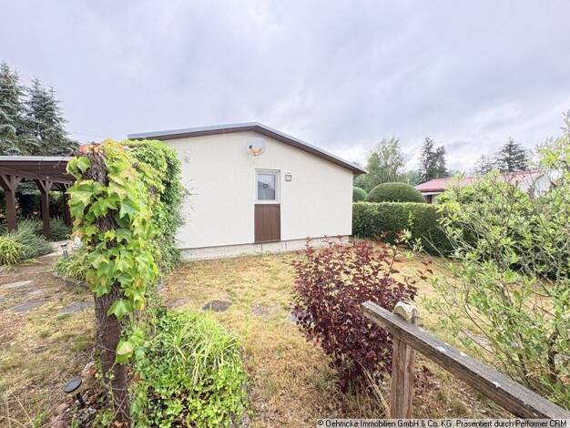 Bungalow zum Kauf 81.000 € 2 Zimmer 45 m² 329 m² Grundstück Schmachtenhagen Oranienburg OT Bernöwe 16515