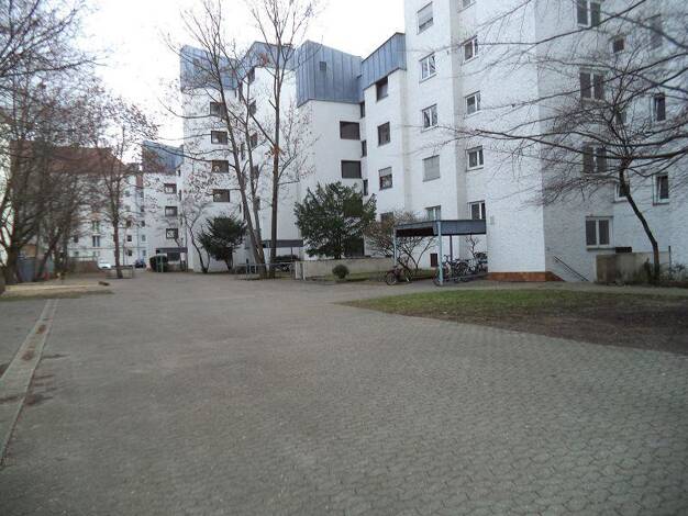 Wohnung zur Miete 1.032 € 3 Zimmer 76,5 m² 1. Geschoss frei ab 18.04.2026 Pilotystr. 28 Gärten h d Veste Nürnberg 90408