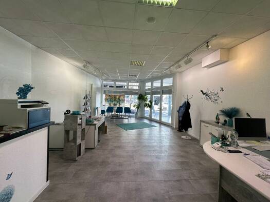 Laden zur Miete 1.200 € 2 Zimmer 120 m² Verkaufsfläche Letmathe Iserlohn 58642