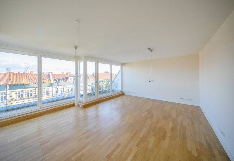 Penthouse zur Miete 2.150 € 3 Zimmer 95,4 m²<br/>Wohnfläche 7.<br/>Geschoss Regensburger Strasse 30 Schöneberg Berlin 10777