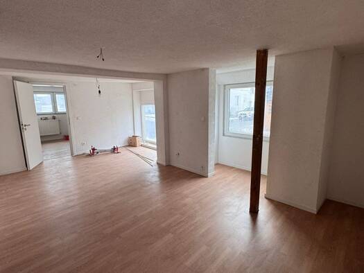 WG-Zimmer zur Miete 450 € 1,5 Zimmer 75 m² Geschoss 1/3 frei ab sofort Ferndorf Kreuztal 57223