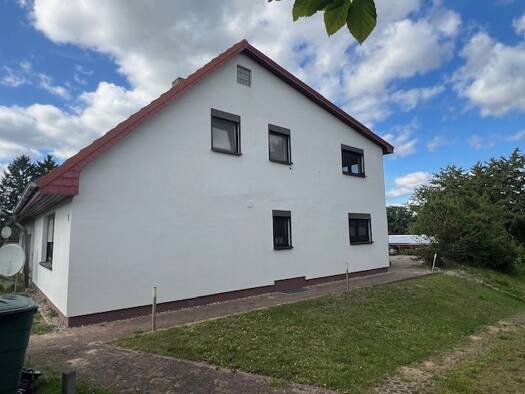 Doppelhaushälfte zum Kauf 218.000 € 5 Zimmer 135 m² 2.163 m² Grundstück Plaaz 18276