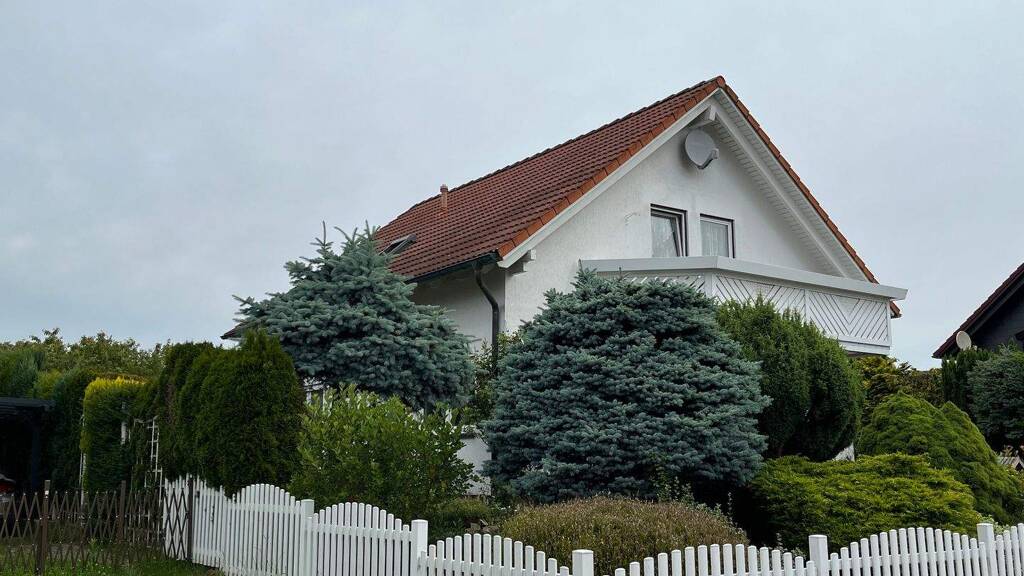 Immobilie in Dürrröhrsdorf-Dittersbach - Gepflegtes Einfamilienhaus in idyllischer Lage 20 km östlich von Dresden - Bild 2