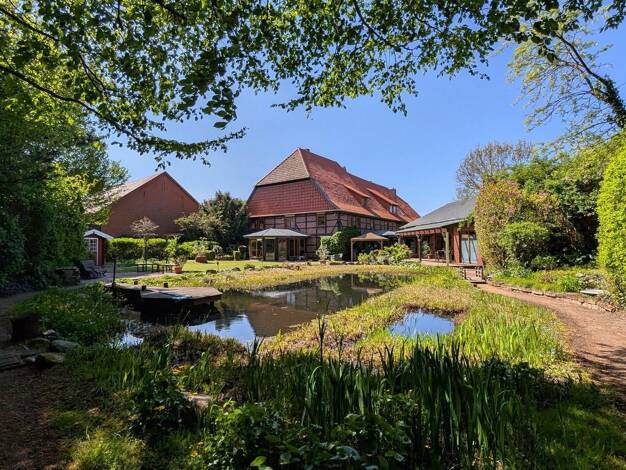 Mehrfamilienhaus zum Kauf provisionsfrei 997.000 € 21 Zimmer 694 m² 3.663 m² Grundstück Soßmar Hohenhameln 31249