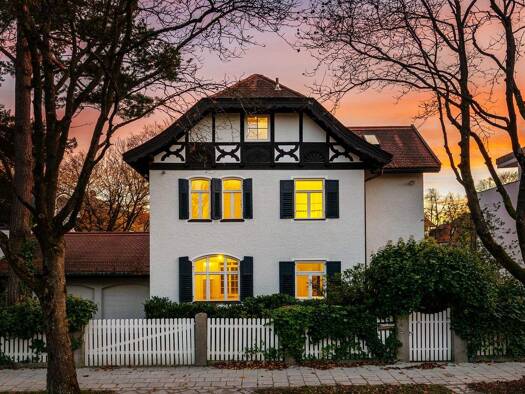 Einfamilienhaus zum Kauf 3.190.000 € 7 Zimmer 239 m² 600 m² Grundstück Pasing-Obermenzing München 81245