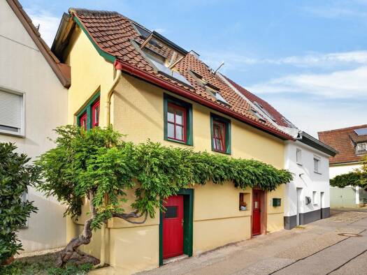 Einfamilienhaus zum Kauf 285.000 € 3,5 Zimmer 100 m² 336 m² Grundstück Ottenhausen Straubenhardt 75334