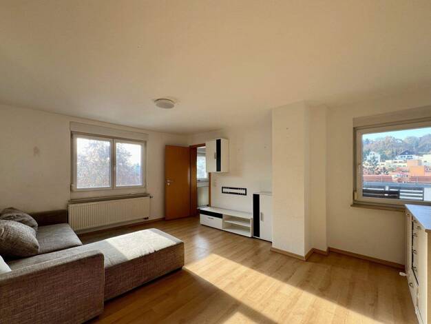 Wohnung zum Kauf 240.000 € 4 Zimmer 75 m² 2. Geschoss Krummenacker Esslingen am Neckar 73733