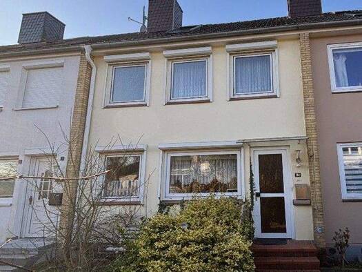 Reihenhaus zum Kauf 389.000 € 5 Zimmer 103 m² 147 m² Grundstück Harksheide Norderstedt 22844