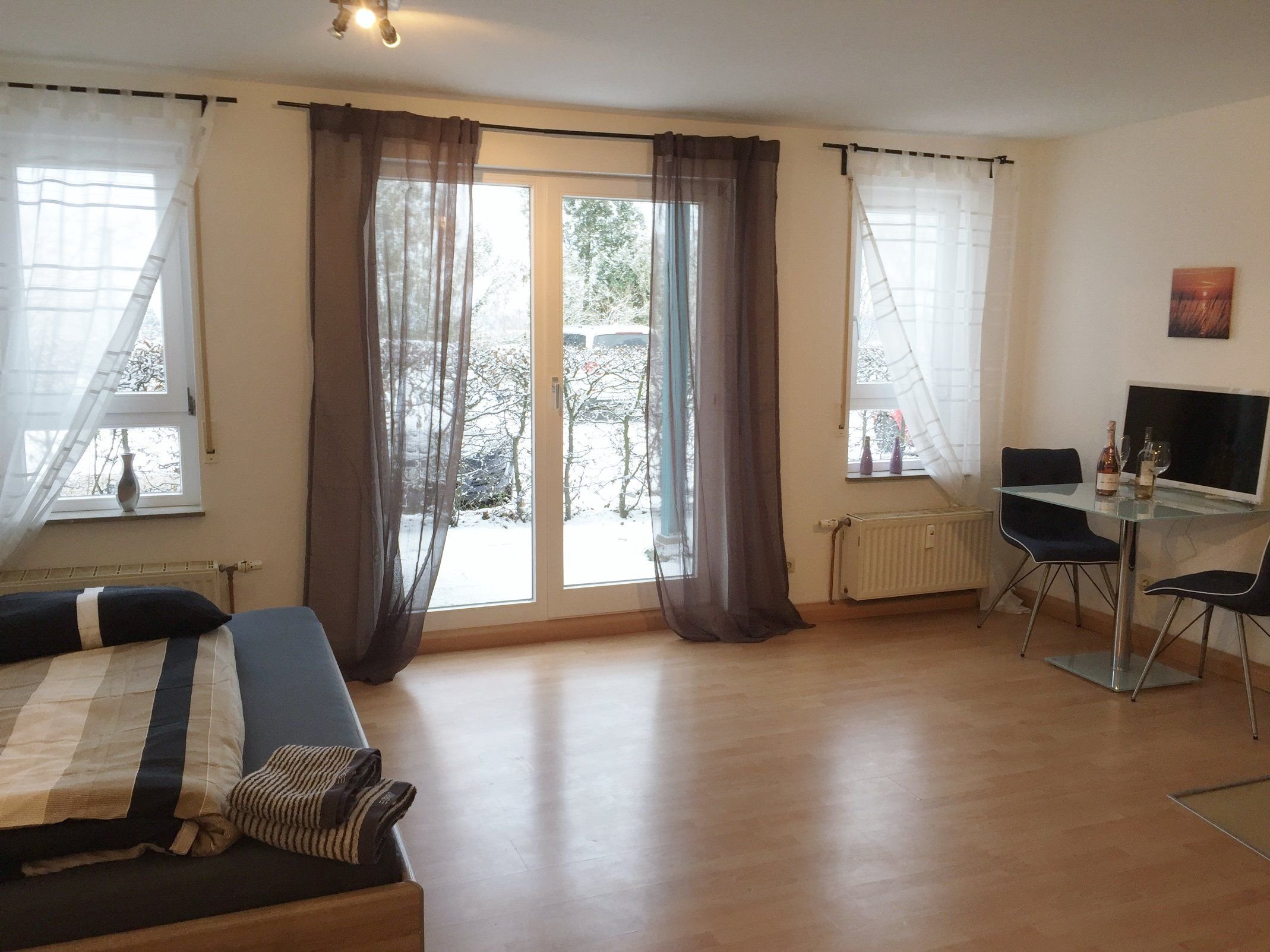 Wohnung zur Miete Wohnen auf Zeit 995 € 1 Zimmer 35 m²<br/>Wohnfläche 01.01.2025<br/>Verfügbarkeit Metzingen Metzingen 72555