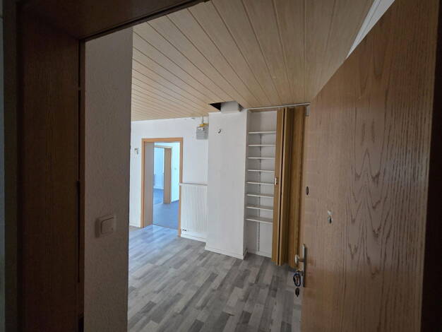 Wohnung zur Miete 675 € 4 Zimmer 113 m² 1. Geschoss Ascher Str. 15 Innenstadt Hof 95028