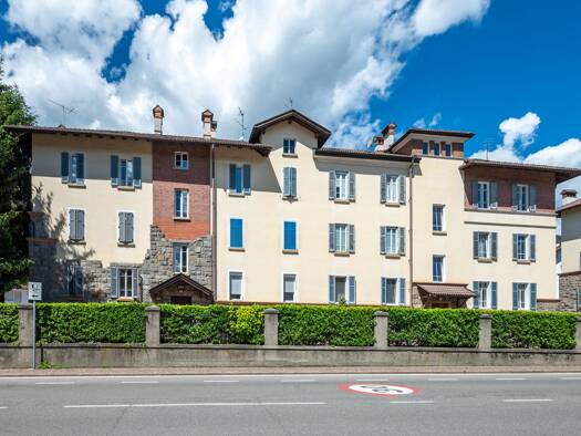 Wohnung zum Kauf 300.000 € 3 Zimmer 70,1 m² 1. Geschoss Dantestraße 7 Brixen 39042