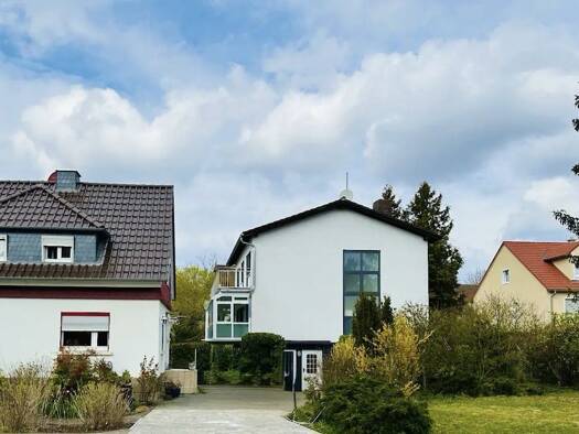 Einfamilienhaus zur Miete 2.250 € 7 Zimmer 192 m² 685 m² Grundstück Nieder-Ramstadt Mühltal 64367