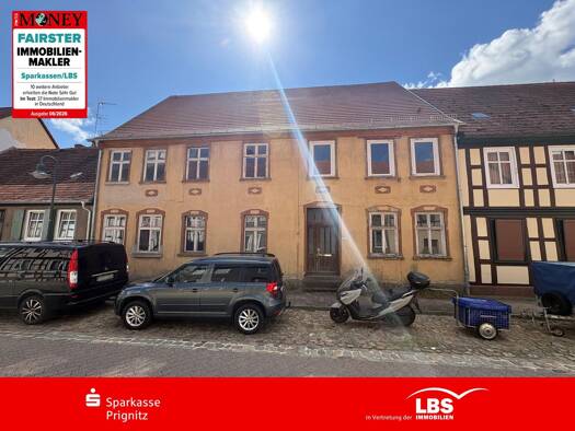 Mehrfamilienhaus zum Kauf provisionsfrei als Kapitalanlage geeignet 160.000 € 12 Zimmer 289,7 m² 384 m² Grundstück Pritzwalk Pritzwalk 16928