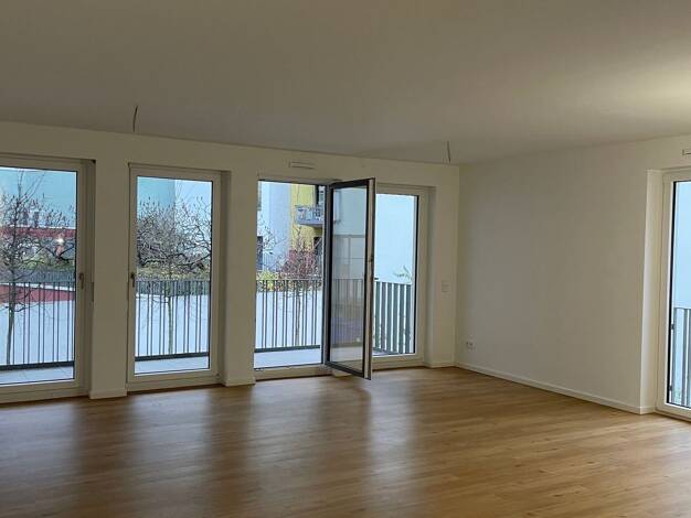 Wohnung zur Miete 1.250 € 2 Zimmer 73,5 m² 1. Geschoss frei ab 01.11.2026 Moselstraße 43 Bahnhofsviertel Frankfurt am Main 60329