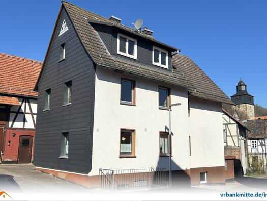 Einfamilienhaus zum Kauf 199.000 € 8 Zimmer 159 m² 1.767 m² Grundstück Frankenhain Berkatal 37297