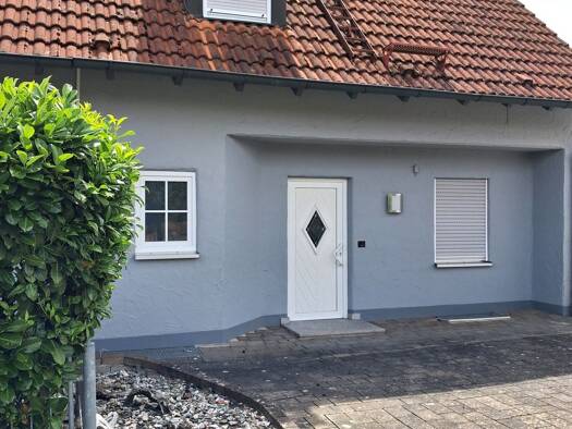 Doppelhaushälfte zur Miete 1.050 € 6 Zimmer 120 m² 465 m² Grundstück frei ab sofort Josef-Eder-Straße Ornbau 91737