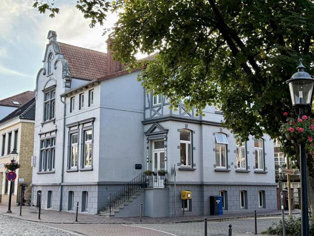 Mehrfamilienhaus zum Kauf 499.500 € 8 Zimmer 203 m² 204 m² Grundstück Buxtehude Buxtehude 21614