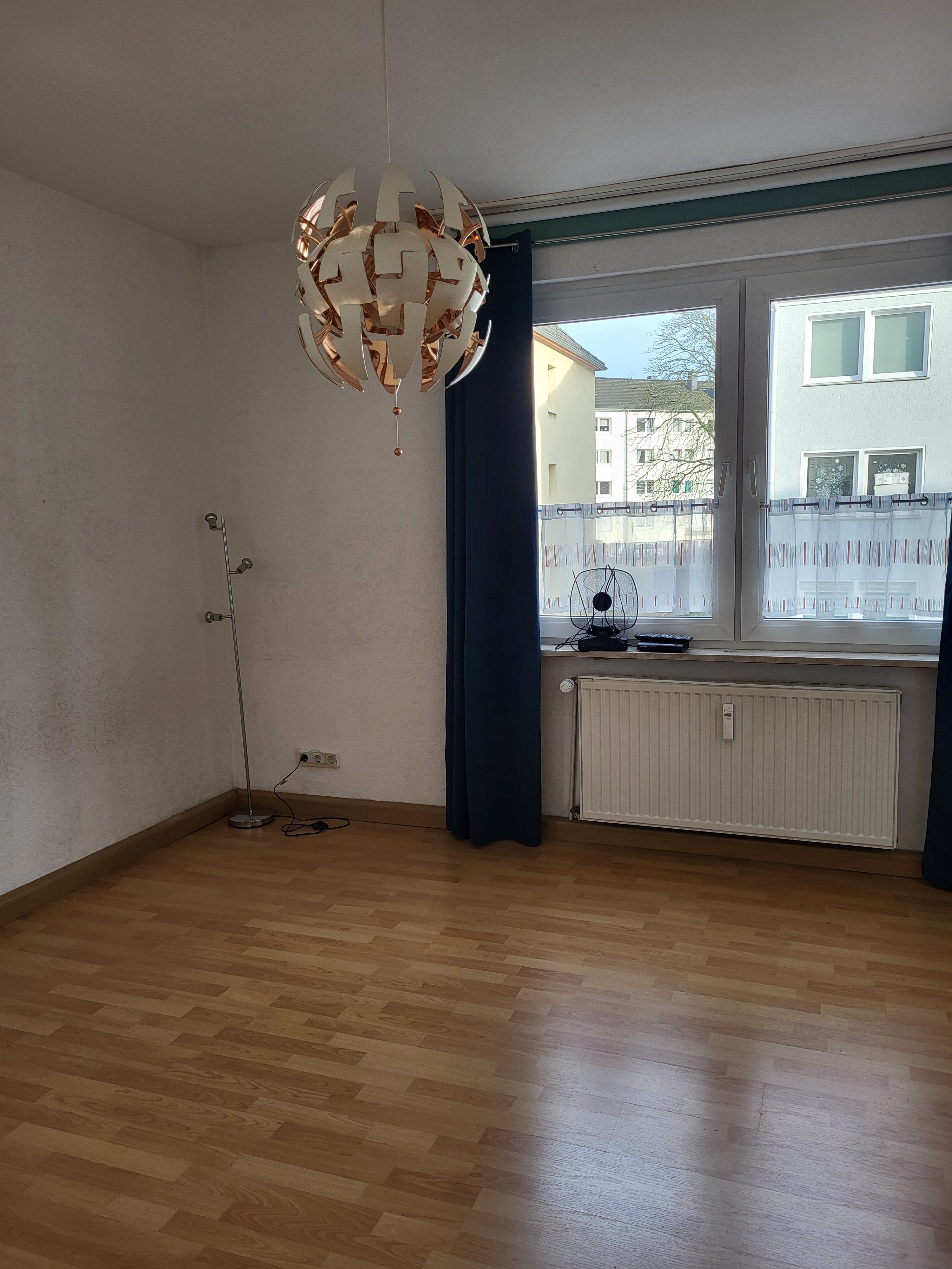 Wohnung zur Miete 310 € 2,5 Zimmer 50,4 m²<br/>Wohnfläche 1.<br/>Geschoss ab sofort<br/>Verfügbarkeit Industriestr. 2 Horst Gelsenkirchen 45899