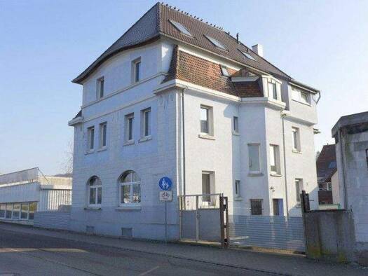 Wohnung zum Kauf 279.000 € 7 Zimmer 172 m² Mühlacker 75417