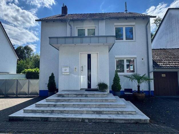 Einfamilienhaus zum Kauf provisionsfrei 1.190.000 € 5 Zimmer 152 m² 1.451 m² Grundstück Unterbach Stadtbezirk 8 40627