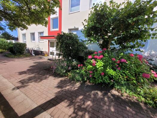 Wohnung zur Miete 750 € 1 Zimmer 76,7 m² Geschoss EG/2 frei ab 01.10.2026 Ruthenberg Neumünster 24539