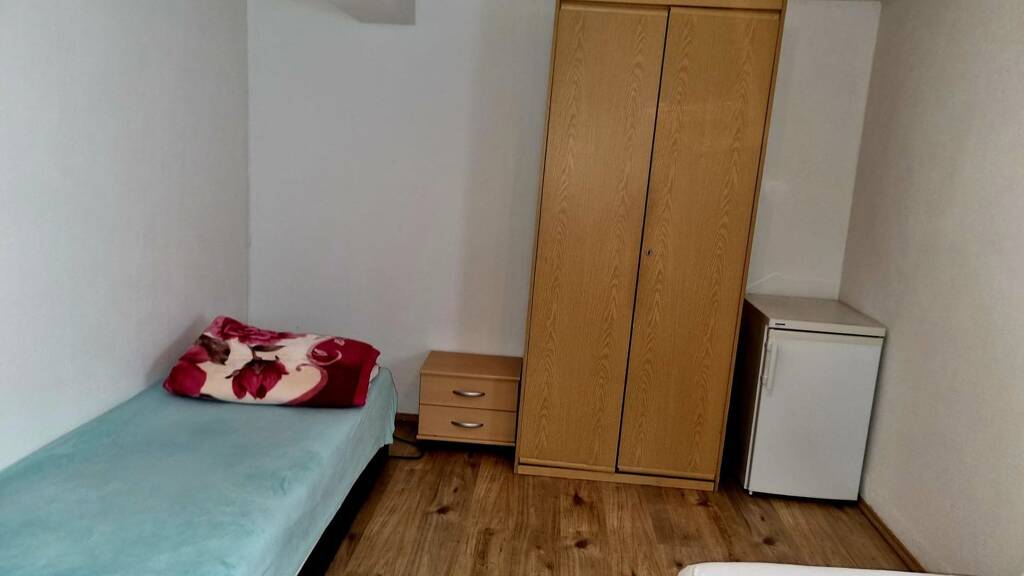 Wohnung zur Miete 200 € 1 Zimmer 20 m² frei ab sofort Mutterstadt 67112
