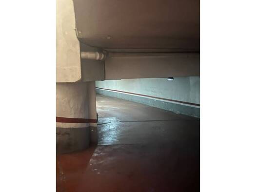 Außenstellplatz zum Kauf 25.000 € Olot 17800
