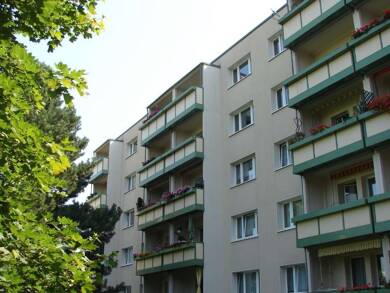 Wohnung zur Miete 311 € 3 Zimmer 57,7 m² 5. Geschoss frei ab sofort A.-Einstein-Str. 27 Bautzen Bautzen 02625