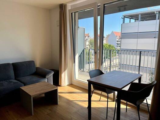 Wohnung zur Miete 633 € 1 Zimmer 32 m² 4. Geschoss frei ab sofort Am historischen Lokschuppen 16 Innenstadt Fürth 90762