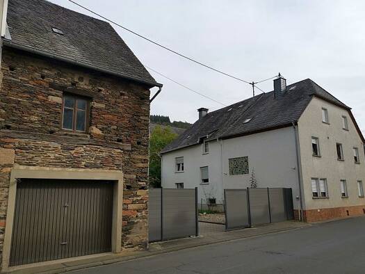 Einfamilienhaus zum Kauf provisionsfrei 239.000 € 7 Zimmer 145 m² Wintrich 54487