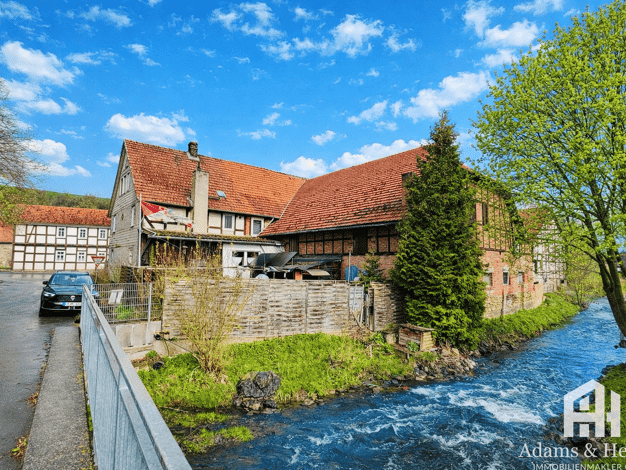 Einfamilienhaus zum Kauf 125.000 € 6 Zimmer 180 m² 1.179 m² Grundstück frei ab sofort Giflitz Edertal 34549