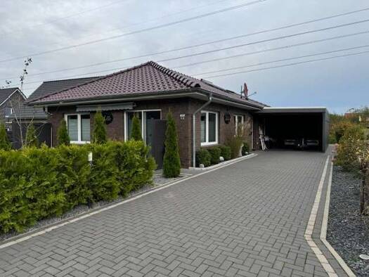 Bungalow zum Kauf 439.000 € 3 Zimmer 98 m² 750 m² Grundstück Bockhorn Bockhorn 26345