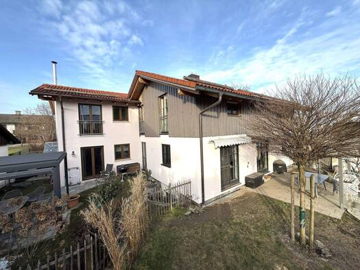 Haus zum Kauf 320.000 € 3 Zimmer 67,9 m² 150 m² Grundstück Kerschdorf Eiselfing / Kerschdorf 83549