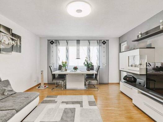 Wohnung zum Kauf 299.000 € 3 Zimmer 75 m² Lörrach 79539