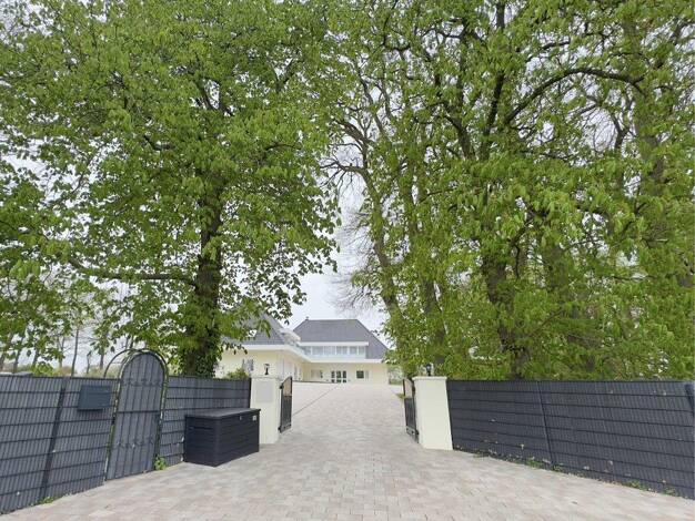 Einfamilienhaus zum Kauf provisionsfrei 3.499.000 € 17 Zimmer 877 m² 23.976 m² Grundstück Dolldorf Balge 31609