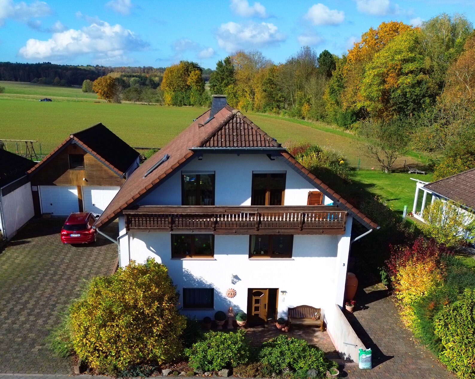 Mehrfamilienhaus zum Kauf 447.000 € 7 Zimmer 227 m²<br/>Wohnfläche 793 m²<br/>Grundstück Giershofen Dierdorf 56269