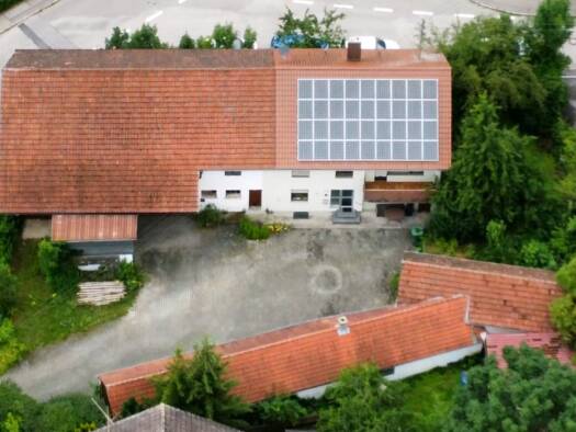 Haus zum Kauf 690.000 € 7 Zimmer 155,5 m² 1.094 m² Grundstück Diedorf Diedorf 86420
