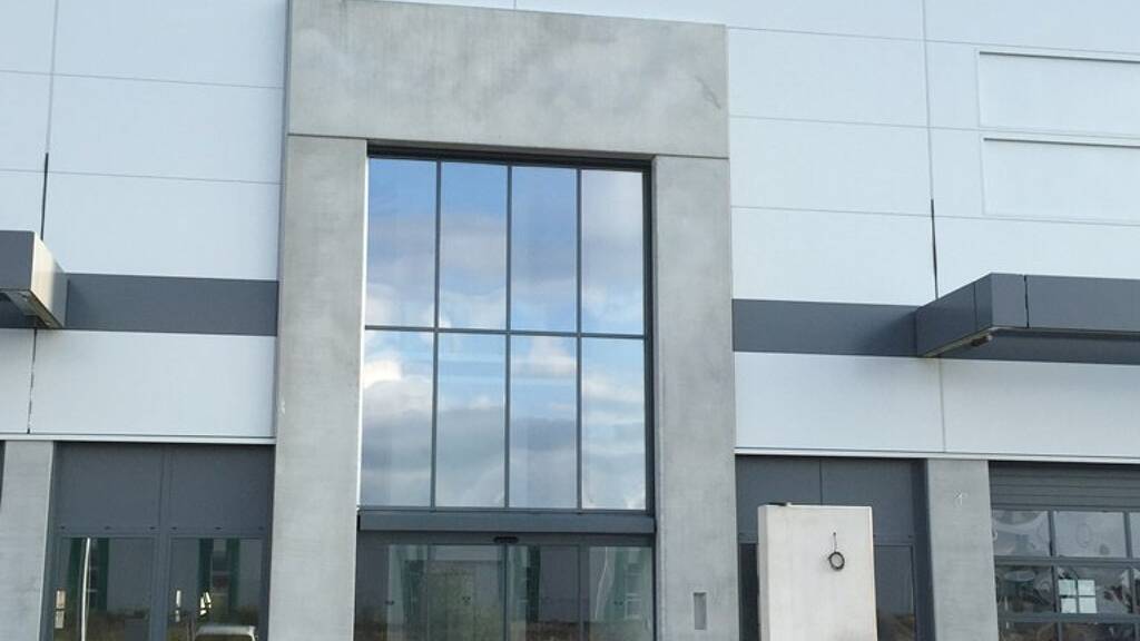 Bürofläche zur Miete provisionsfrei 4.133 € 277 m² Bürofläche Straße Wiener Neudorf 2351