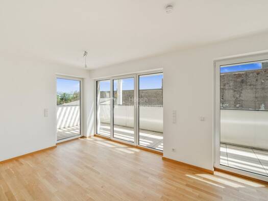 Wohnung zum Kauf 259.000 € 2 Zimmer 61,6 m² 2. Geschoss Stockerau 2000